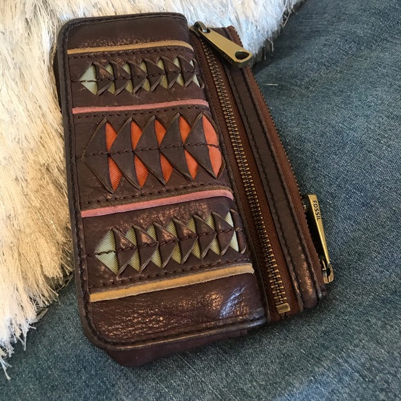 Fossil Handbags - Fossil Wallet 🌹